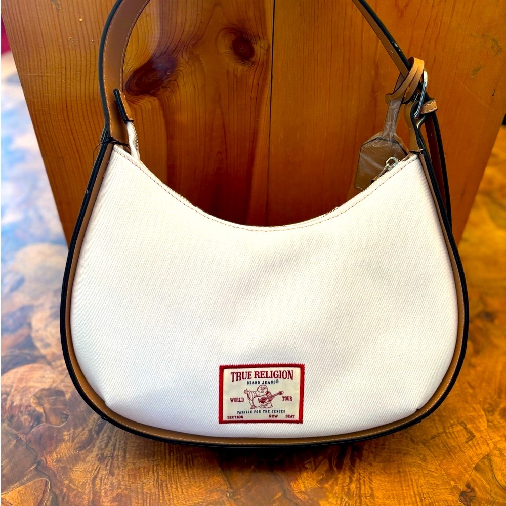 NWT True Religion Cream Hobo Bag with Geometric Stitching - Picture 3 of 9
